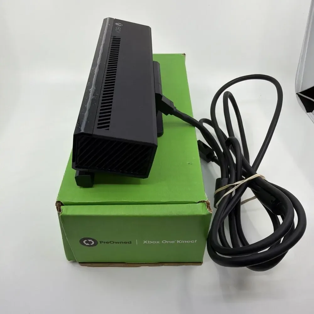 Xbox One Kinect Sensor w/ 5 Game Lot Mixed Genres Tested Microsoft Bundle